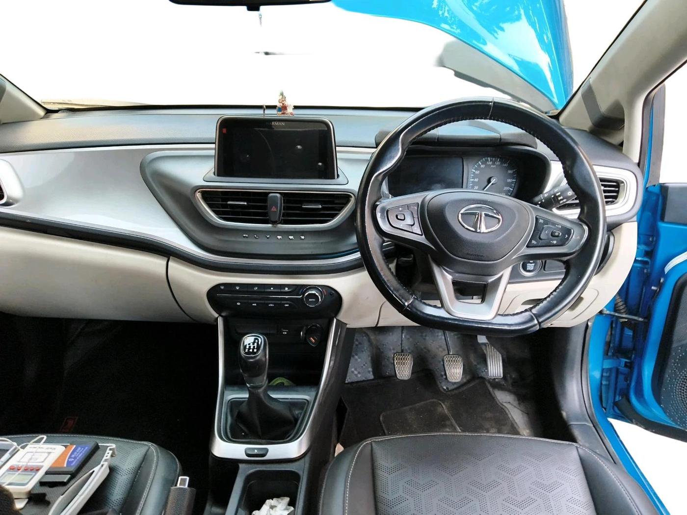 2021 Tata ALTROZ XZ PLUS I-TURBO PETROL, Petrol, Manual, 33,490 km, interior