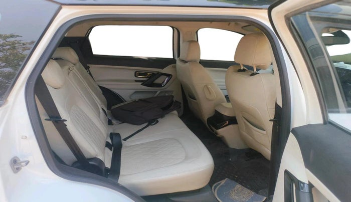 2022 Tata Safari XZA PLUS, Diesel, Automatic, 68,723 km, interior