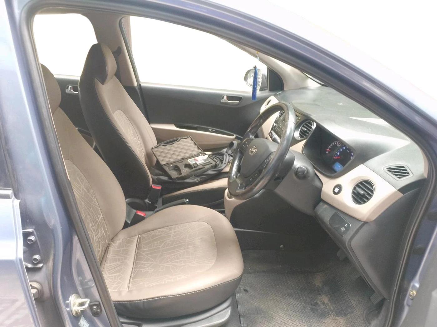 2014 Hyundai Xcent SX 1.2, Petrol, Manual, 89,567 km, interior