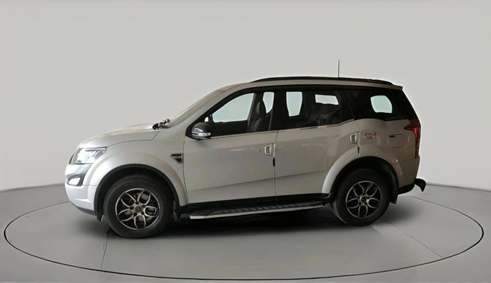 2015 Mahindra XUV500 W6, Diesel, Manual, 92,873 km, exterior