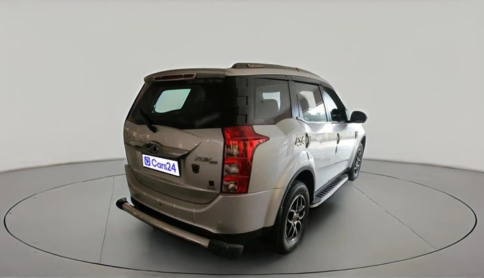 2015 Mahindra XUV500 W6, Diesel, Manual, 92,873 km, exterior