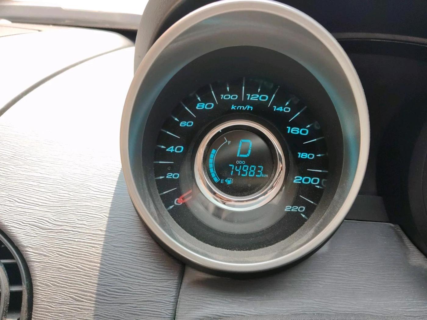 2021 Mahindra XUV500 W9 AT, Diesel, Automatic, 79,500 km, interior