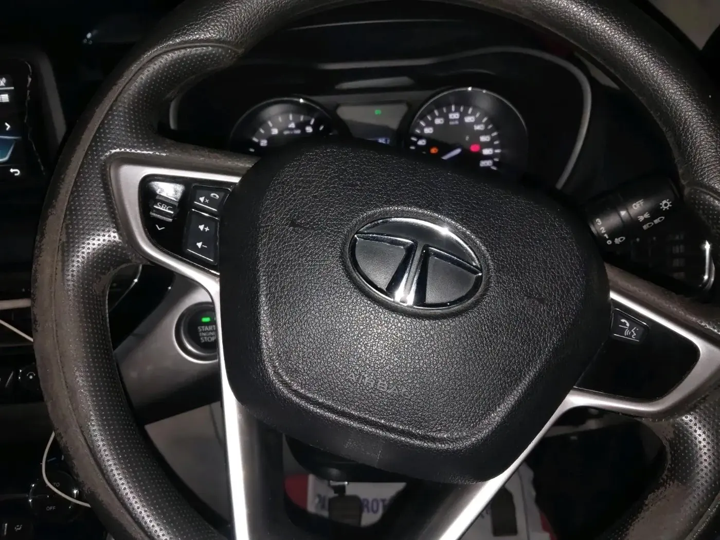 2017 Tata NEXON XZ PLUS DIESEL, Diesel, Manual, 95,162 km, interior