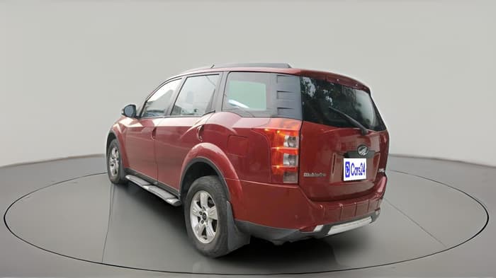 2013 Mahindra XUV500 W8, Diesel, Manual, 1,99,216 km, exterior