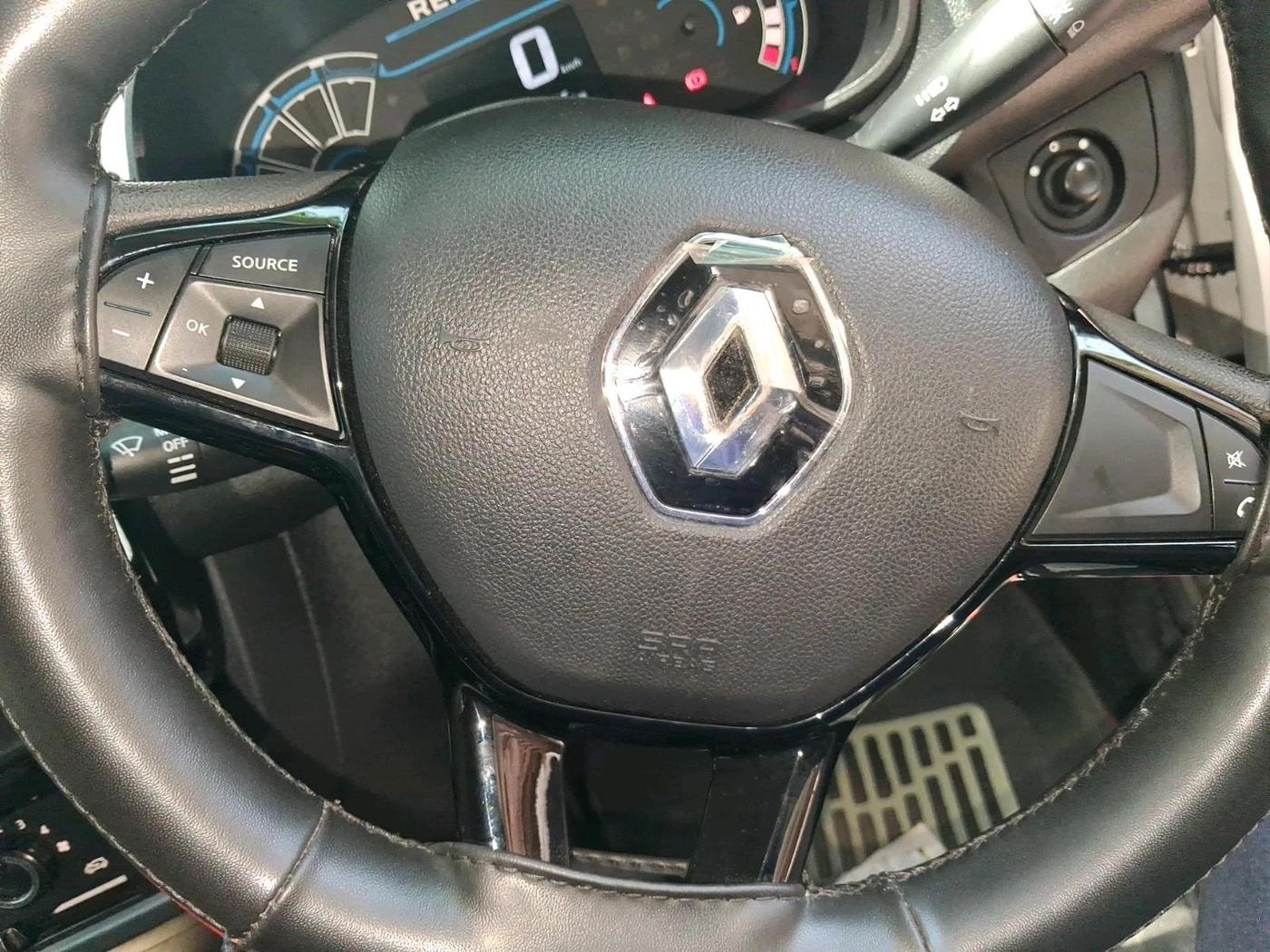 2024 Renault Kwid CLIMBER AMT 1.0, Petrol, Automatic, 9,135 km, interior