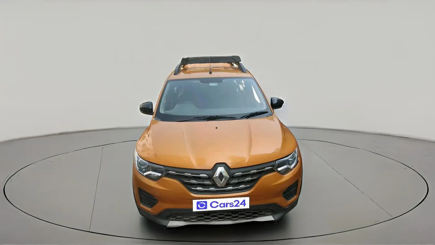 2023 Renault TRIBER RXT, Petrol, Manual, 57,760 km, exterior