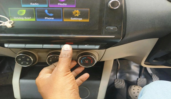 2023 Renault TRIBER RXT, Petrol, Manual, 57,760 km, interior