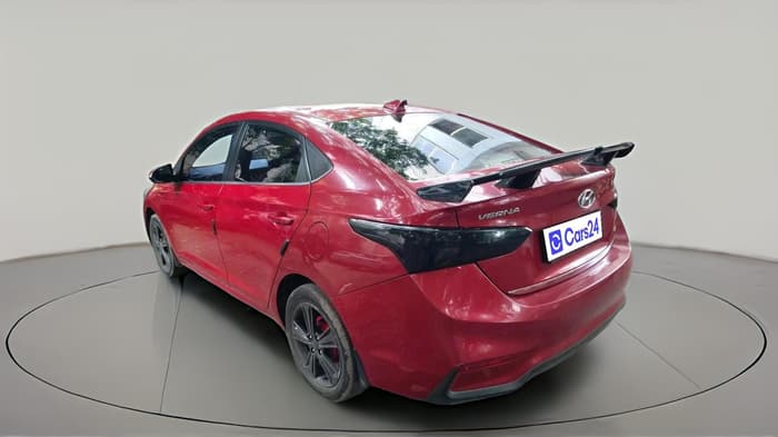 2018 Hyundai Verna 1.6 VTVT SX, Petrol, Manual, 97,456 km, exterior