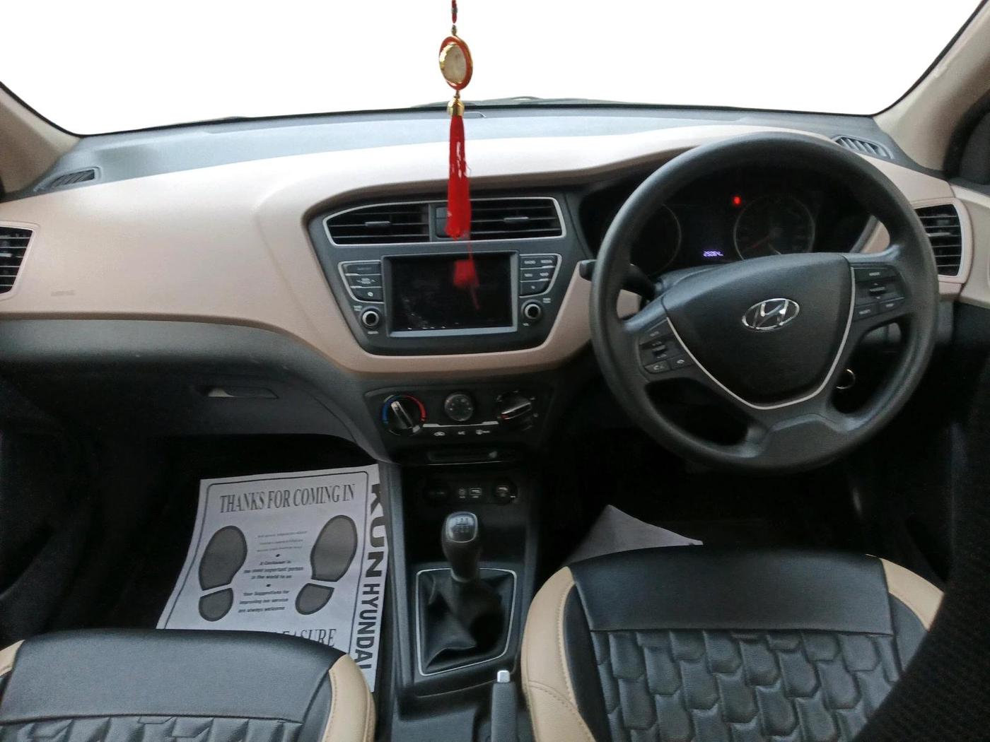 2019 Hyundai Elite i20 SPORTZ PLUS 1.2, Petrol, Manual, 25,066 km, interior