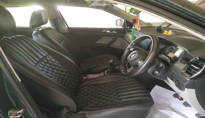 2021 Skoda KUSHAQ AMBITION 1.0L TSI MT, Petrol, Manual, 43,586 km, interior