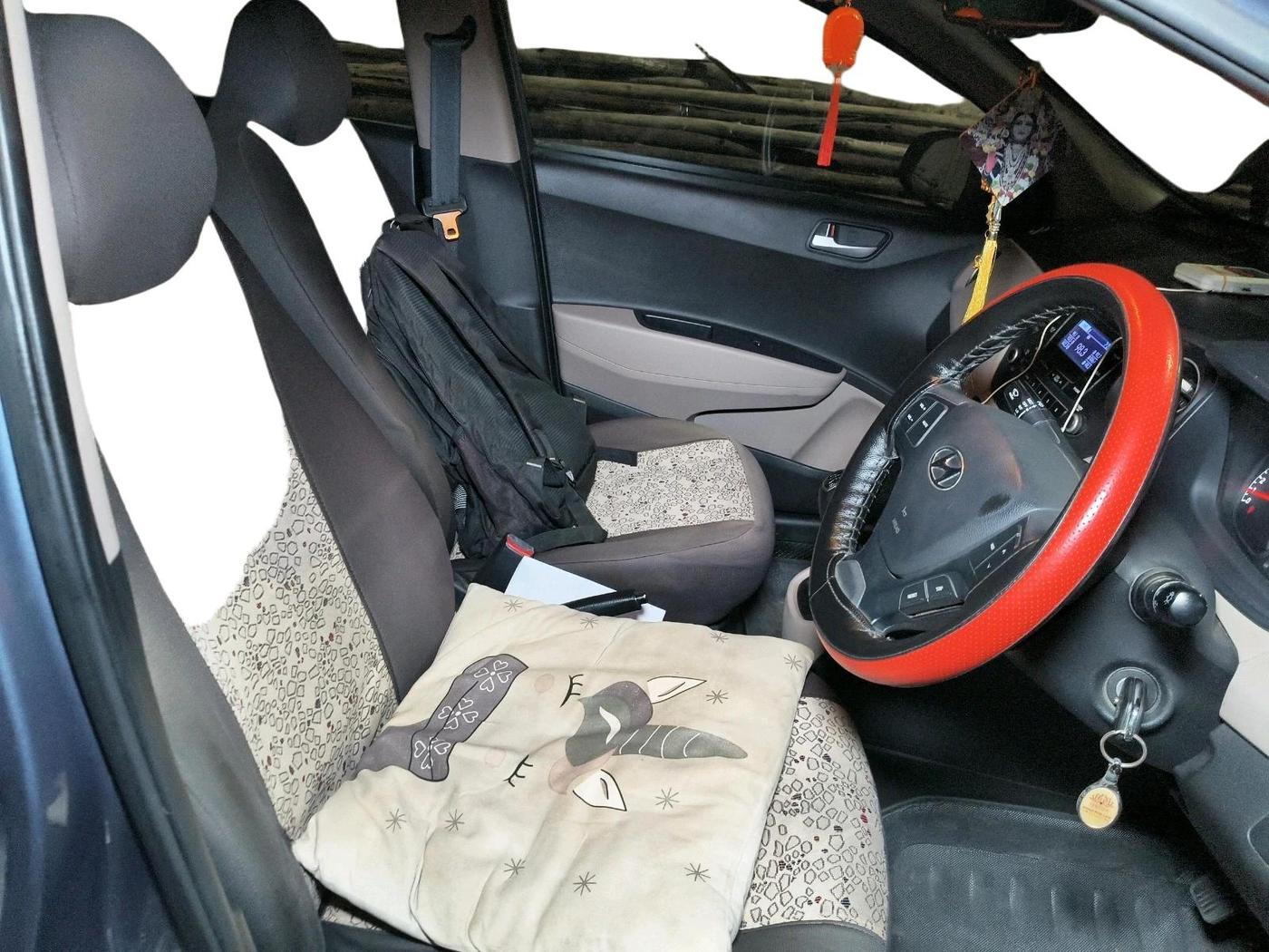 2016 Hyundai Xcent SX 1.2, CNG, Manual, 83,317 km, interior