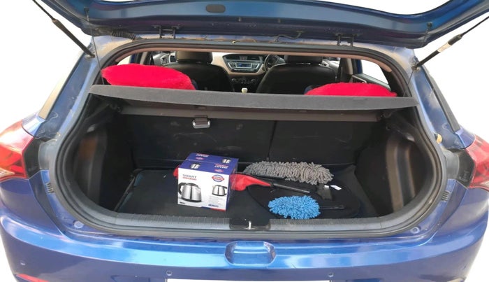 2014 Hyundai i20 ASTA 1.2, Petrol, Manual, 1,54,028 km, exterior