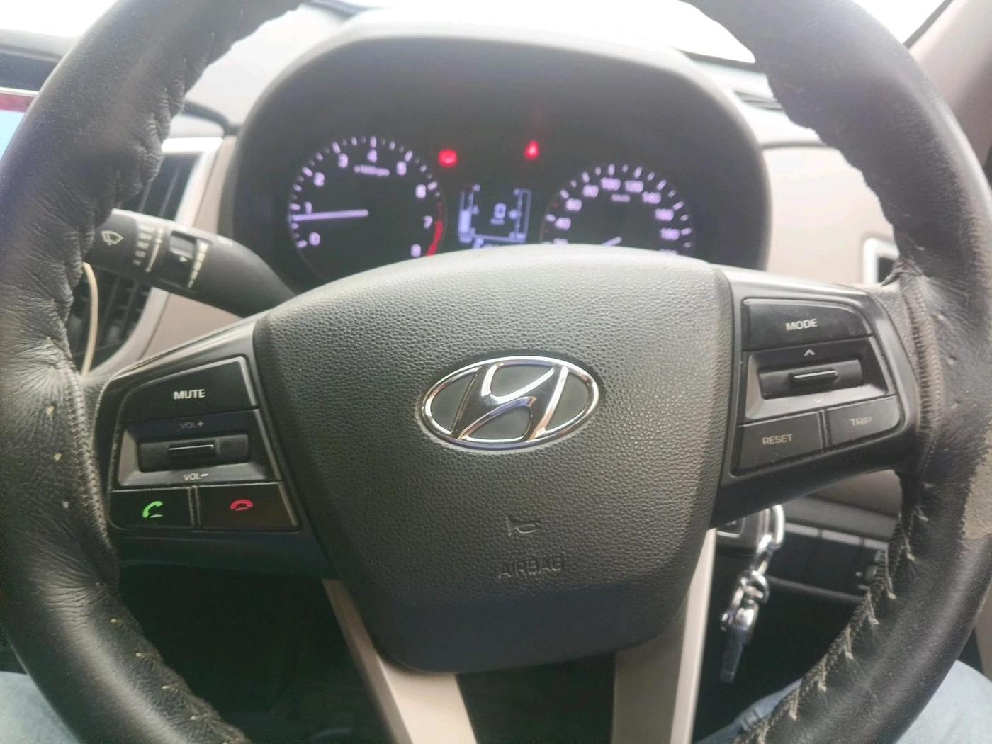 2017 Hyundai Creta E PLUS 1.6 PETROL, Petrol, Manual, 63,094 km, interior