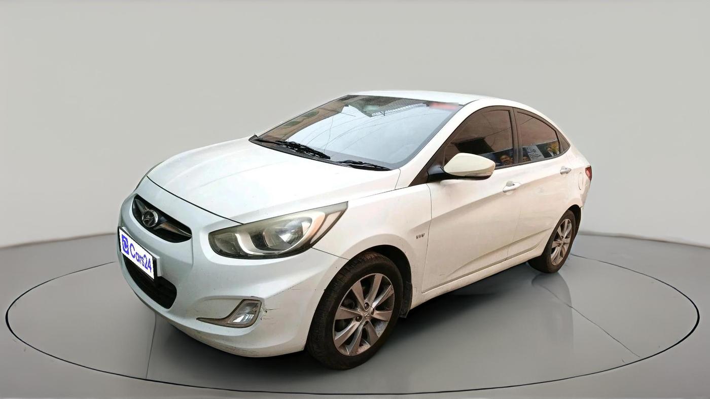2012 Hyundai Verna FLUIDIC 1.6 VTVT SX, Petrol, Manual, 54,449 km, exterior
