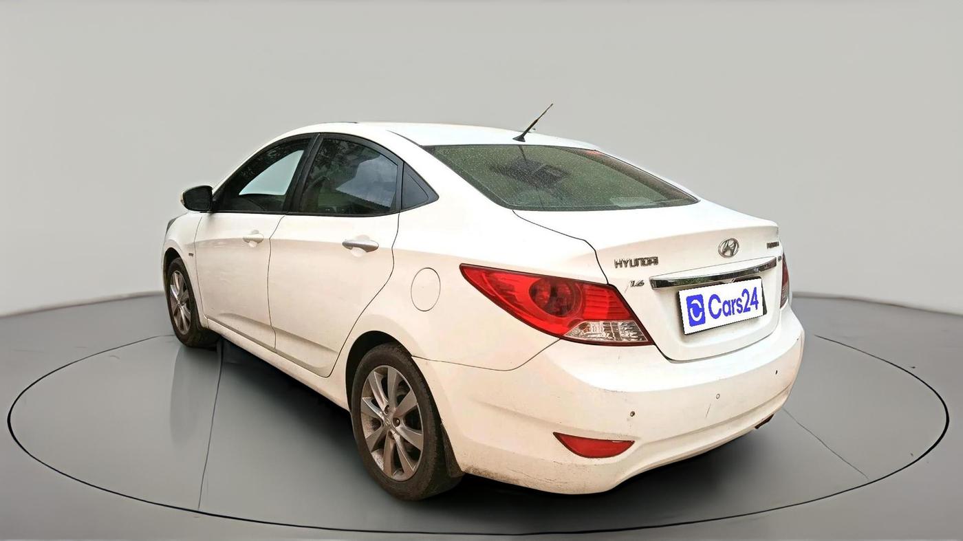 2012 Hyundai Verna FLUIDIC 1.6 VTVT SX, Petrol, Manual, 54,449 km, exterior