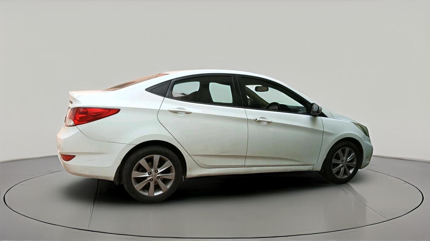 2012 Hyundai Verna FLUIDIC 1.6 VTVT SX, Petrol, Manual, 54,449 km, exterior