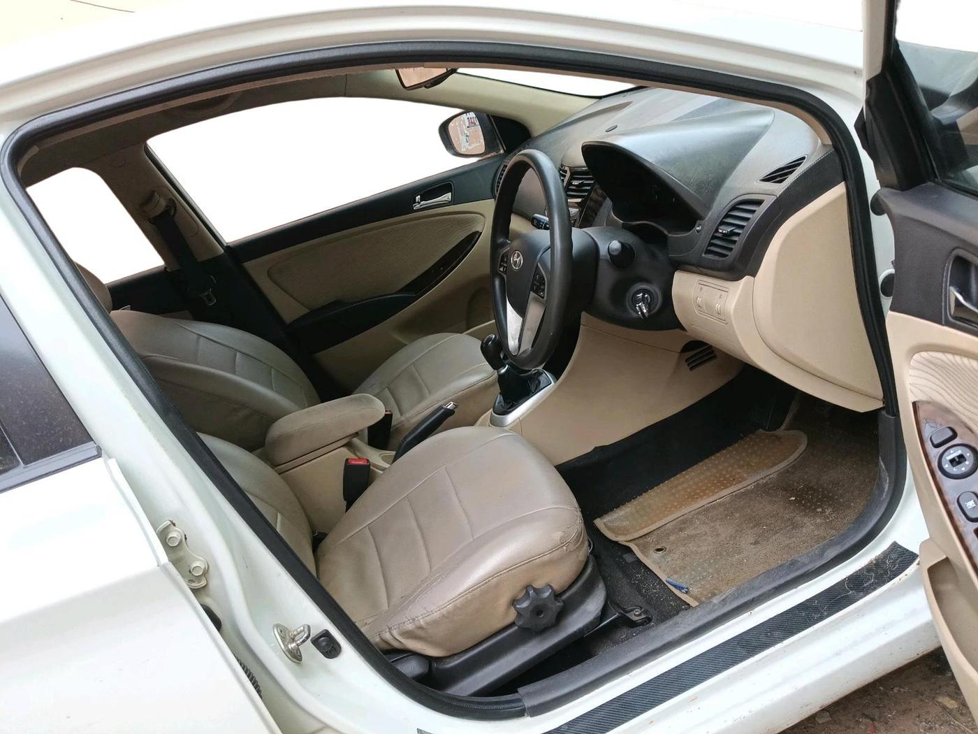 2012 Hyundai Verna FLUIDIC 1.6 VTVT SX, Petrol, Manual, 54,449 km, interior