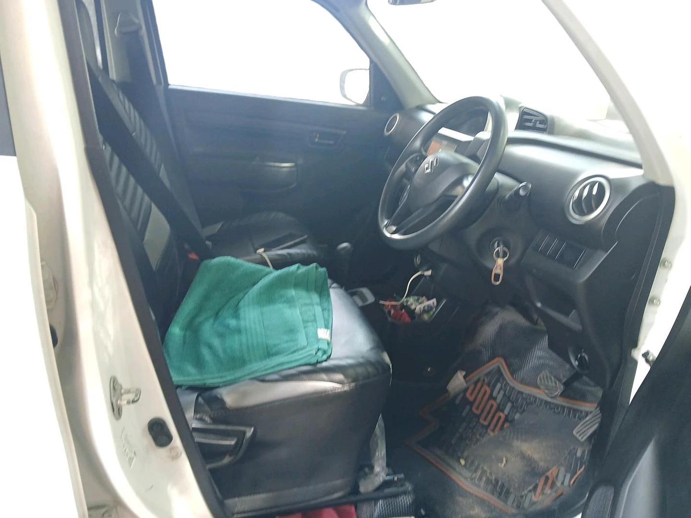 2020 Maruti S PRESSO VXI PLUS AMT, Petrol, Automatic, 37,154 km, interior