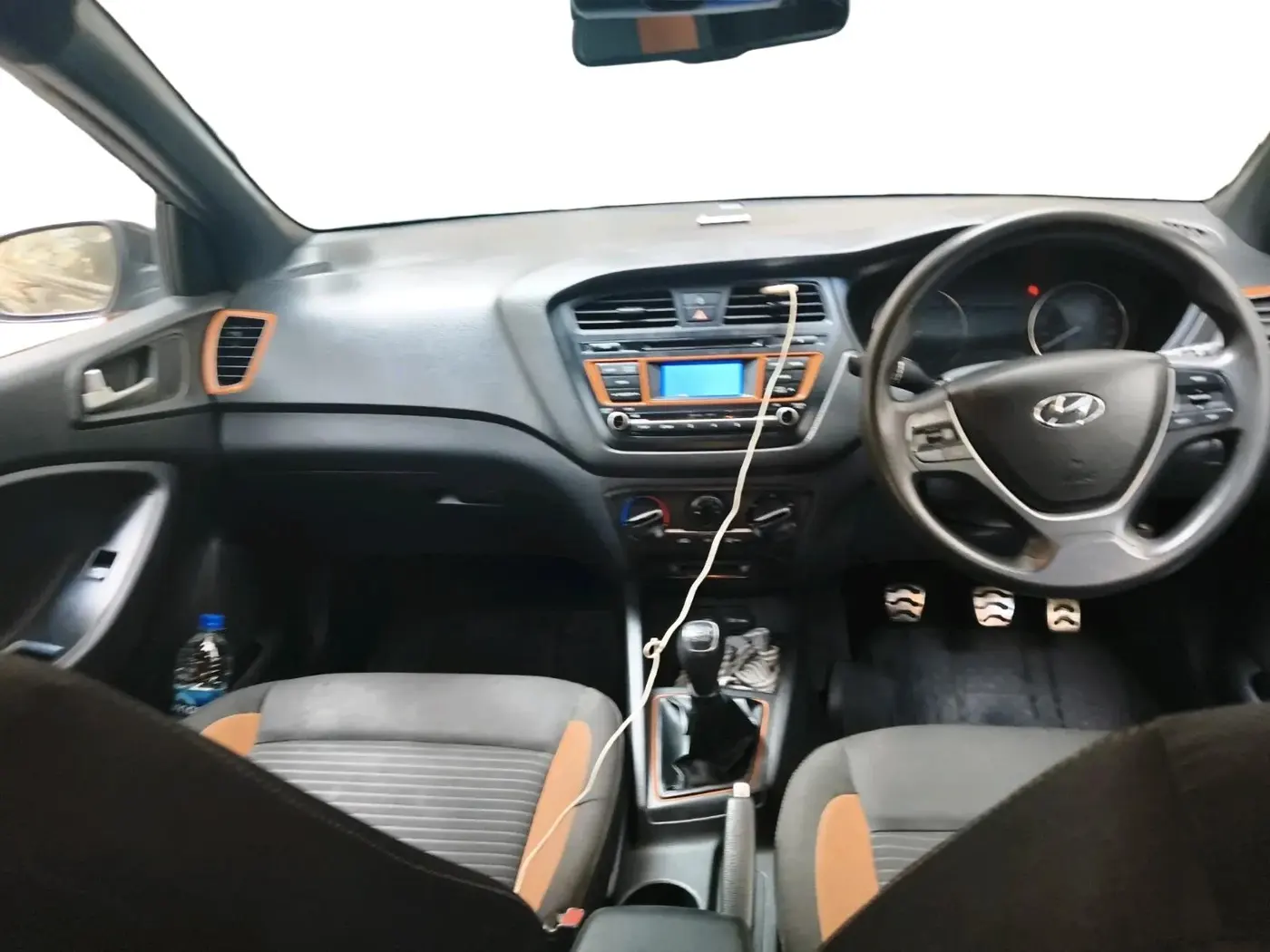 2015 Hyundai i20 Active 1.2 S, Petrol, Manual, 36,924 km, interior