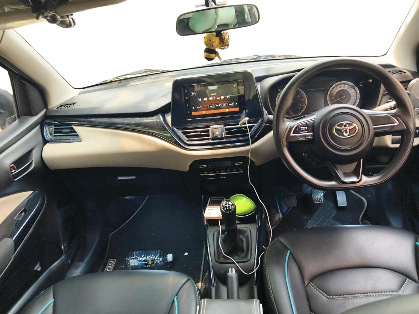 2023 Toyota Glanza S, Petrol, Manual, 3,40,000 km, interior