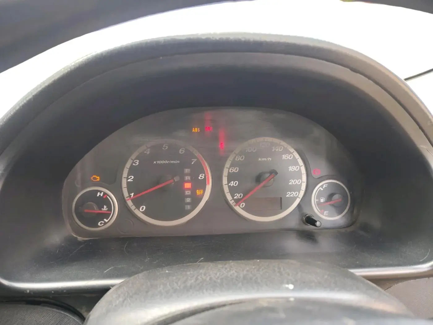 2004 Honda CRV 2.0L 2WD AT, Petrol, Automatic, 1,68,785 km, interior
