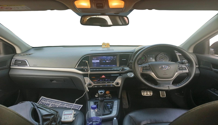 2017 Hyundai New Elantra 2.0 SX(O) AT PETROL, Petrol, Automatic, 52,157 km, interior