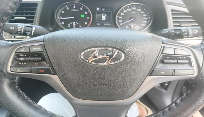 2017 Hyundai New Elantra 2.0 SX(O) AT PETROL, Petrol, Automatic, 52,157 km, interior