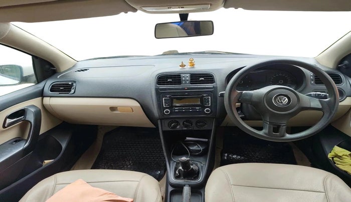 2012 Volkswagen Polo COMFORTLINE 1.2L, Diesel, Manual, 1,67,139 km, interior