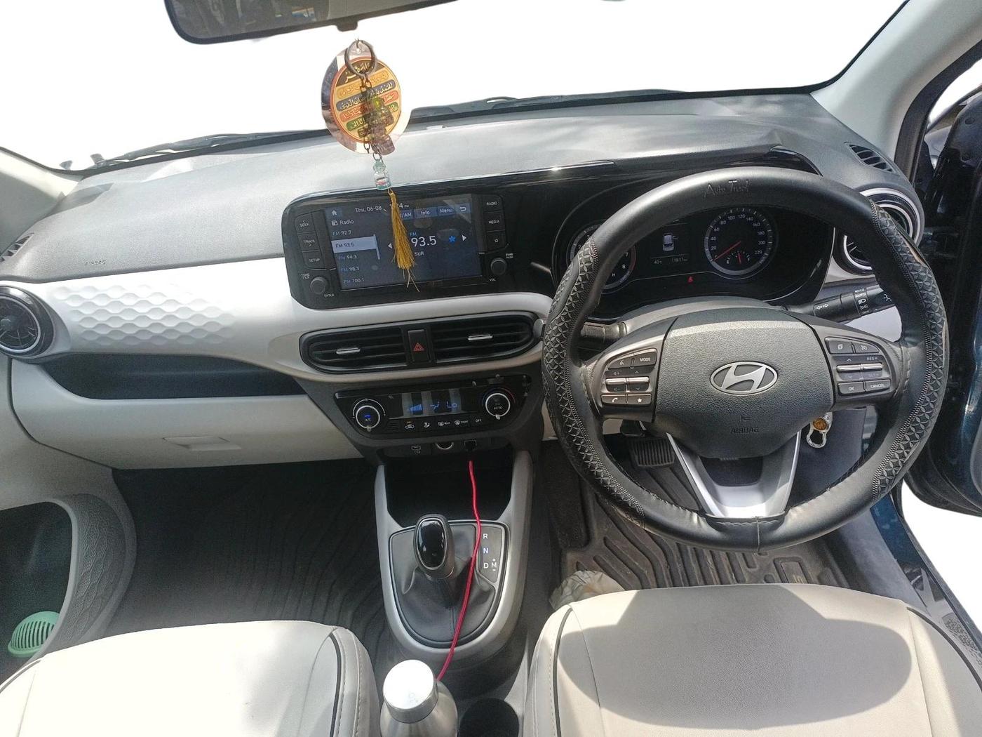 2023 Hyundai GRAND I10 NIOS SPORTZ AMT 1.2 KAPPA VTVT, Petrol, Automatic, 11,811 km, interior