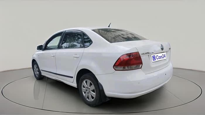 2012 Volkswagen Vento TRENDLINE DIESEL 1.6, Diesel, Manual, 1,17,299 km, exterior