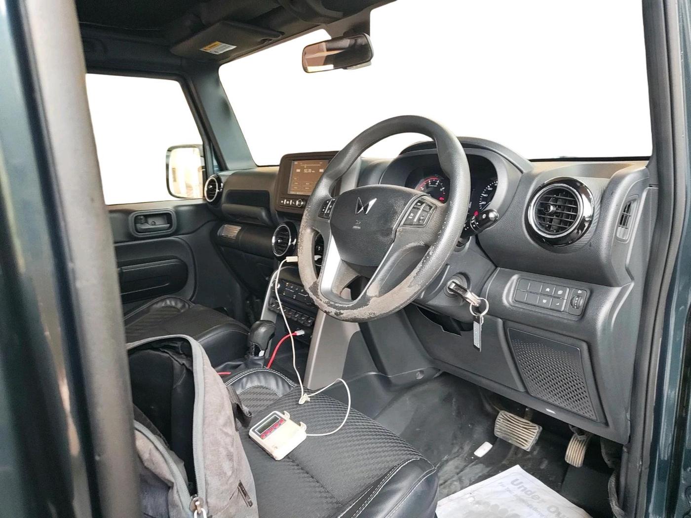 2022 Mahindra Thar LX  P 4WD AT CONVERTIBLE, Petrol, Automatic, 44,329 km, interior