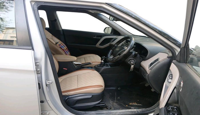 2017 Hyundai Creta SX 1.6 DIESEL, Diesel, Manual, 1,40,887 km, interior