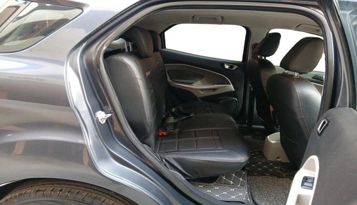 2014 Ford Ecosport TITANIUM 1.5L DIESEL, Diesel, Manual, 1,88,626 km, interior