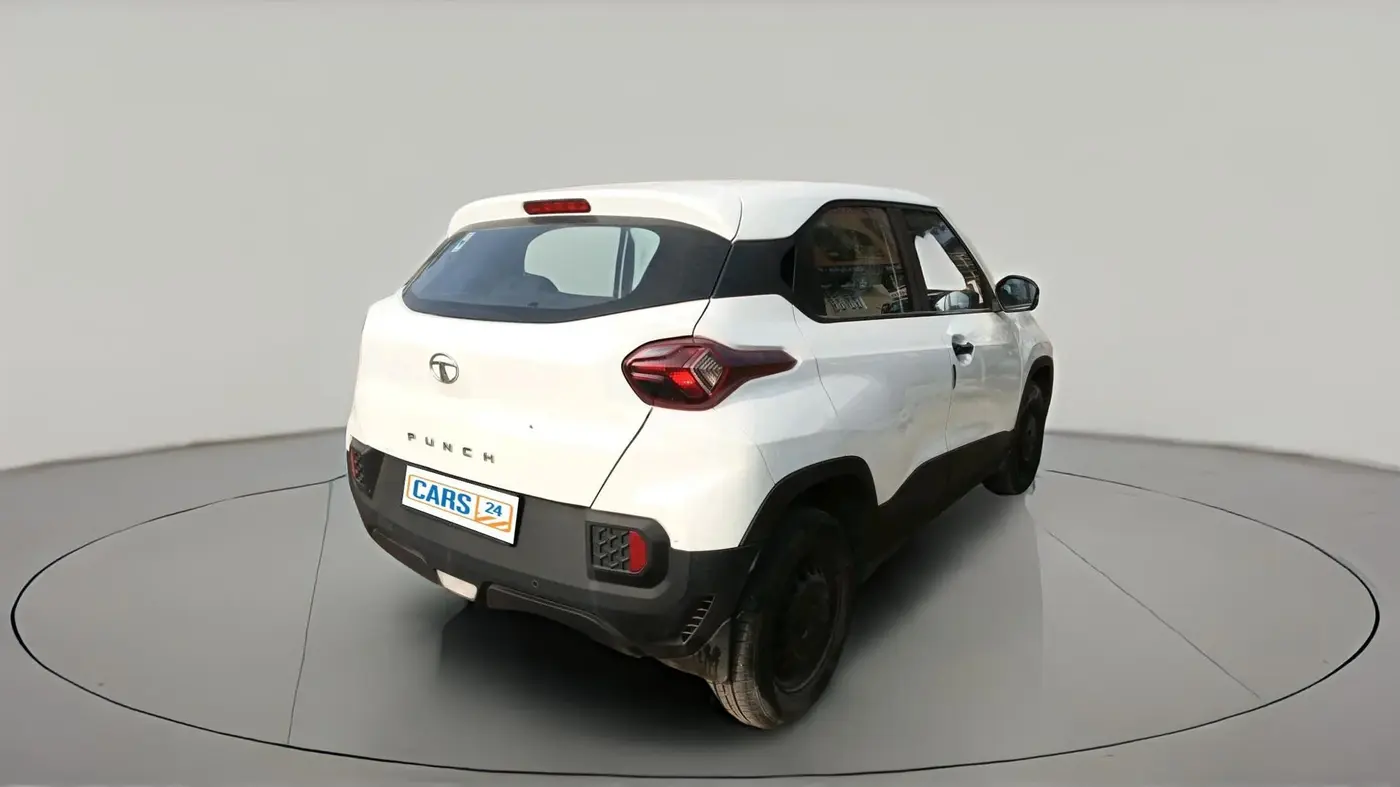 2021 Tata PUNCH PURE MT, Petrol, Manual, 31,978 km, exterior