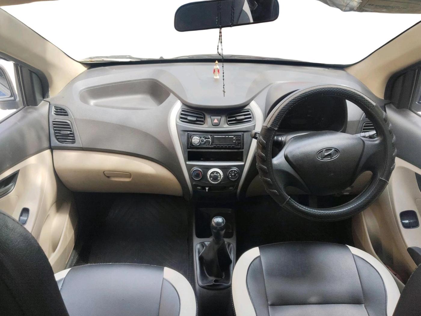 2015 Hyundai Eon ERA +, Petrol, Manual, 76,382 km, interior