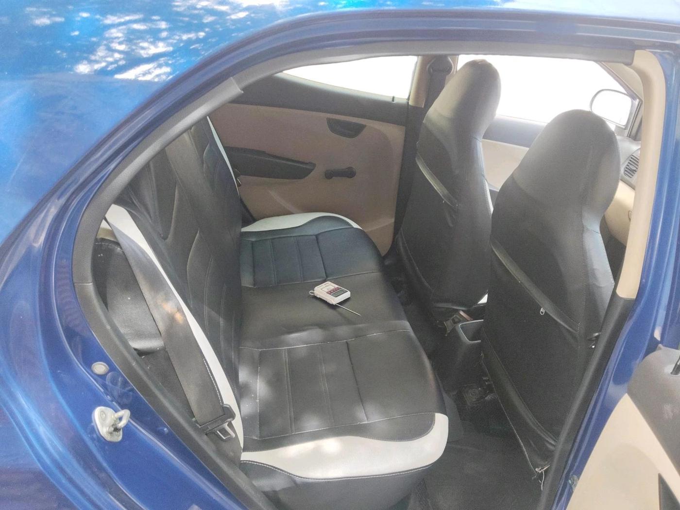 2015 Hyundai Eon ERA +, Petrol, Manual, 76,382 km, interior