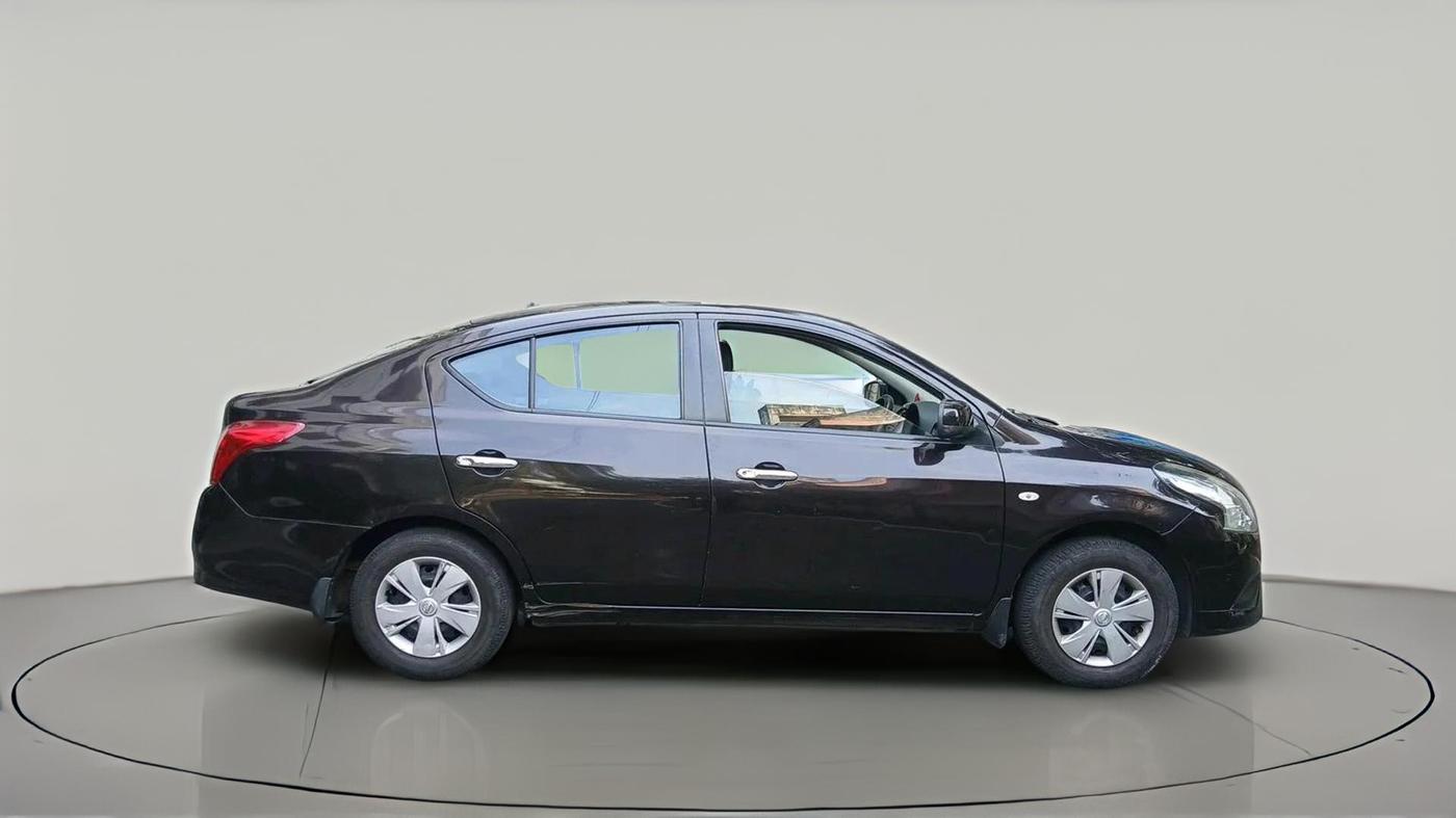 2017 Nissan Sunny XL, Petrol, Manual, 92,349 km, exterior