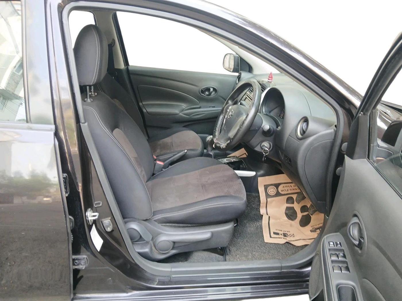 2017 Nissan Sunny XL, Petrol, Manual, 92,349 km, interior