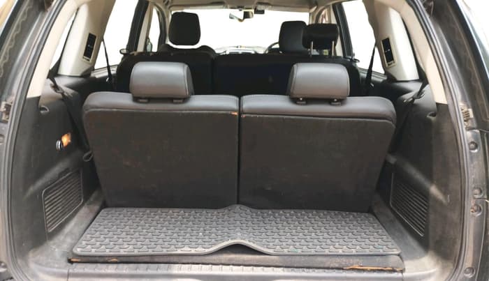 2017 Tata Hexa XTA 4X2 6 STR, Diesel, Automatic, 1,47,057 km, exterior