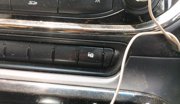 2017 Tata Hexa XTA 4X2 6 STR, Diesel, Automatic, 1,47,057 km, interior