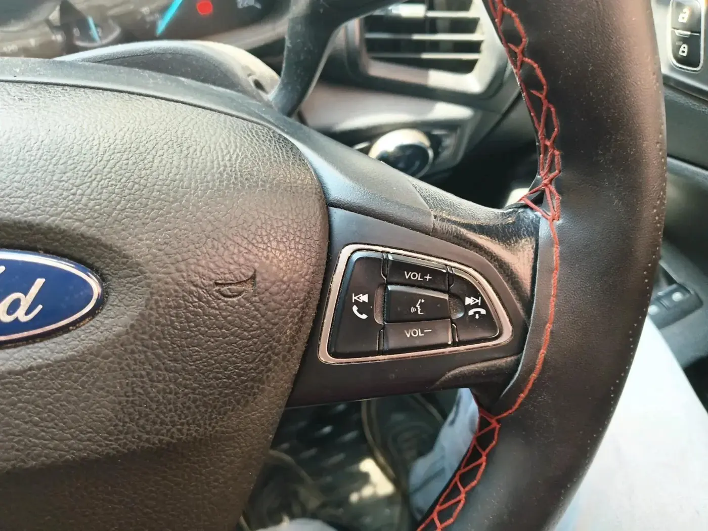 2018 Ford Ecosport TITANIUM 1.5L DIESEL, Diesel, Manual, 62,702 km, interior