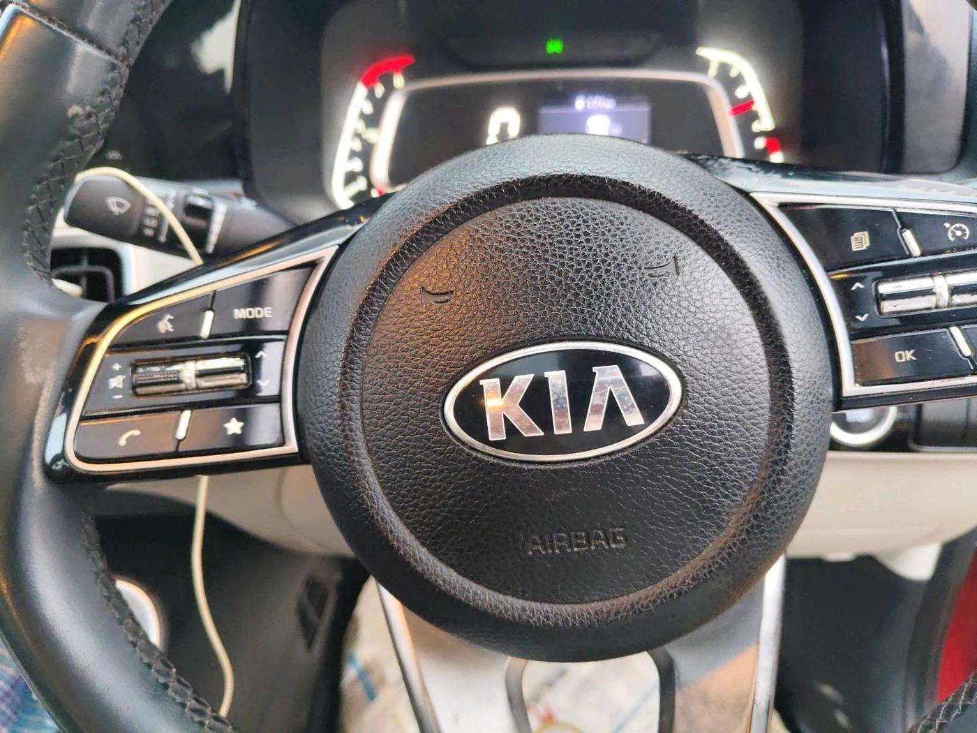2020 KIA SONET HTX 1.0 IMT, Petrol, Manual, 58,000 km, interior