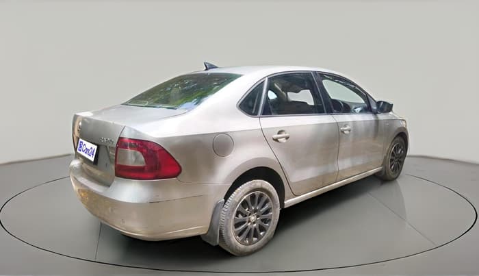 2015 Skoda Rapid 1.5 TDI CR ELEGANCE AT, Diesel, Automatic, 1,88,337 km, exterior