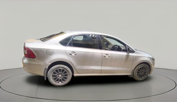 2015 Skoda Rapid 1.5 TDI CR ELEGANCE AT, Diesel, Automatic, 1,88,337 km, exterior