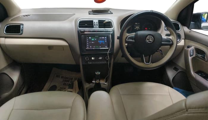2015 Skoda Rapid 1.5 TDI CR ELEGANCE AT, Diesel, Automatic, 1,88,337 km, interior