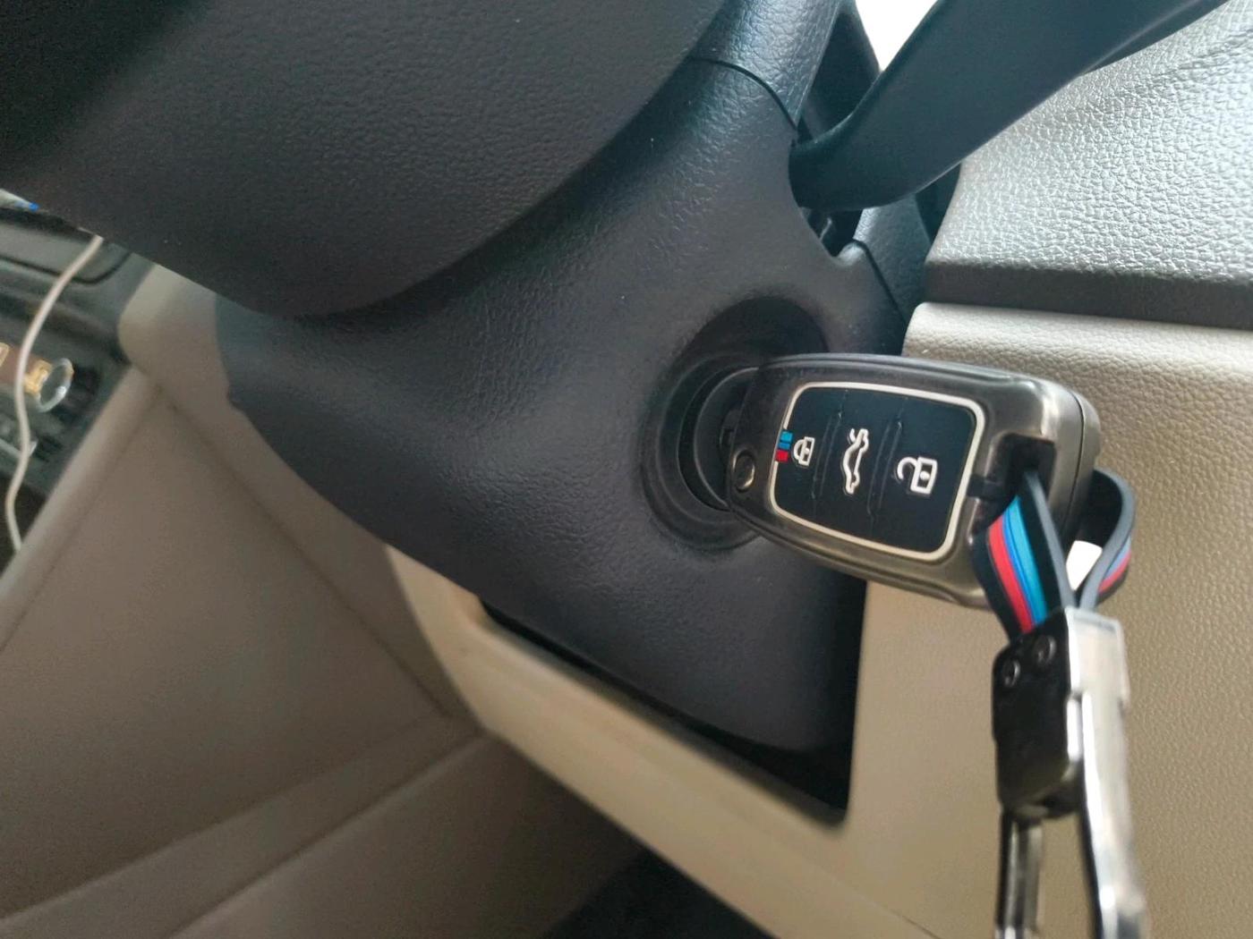 2015 Skoda Rapid 1.5 TDI CR ELEGANCE AT, Diesel, Automatic, 1,90,120 km, interior