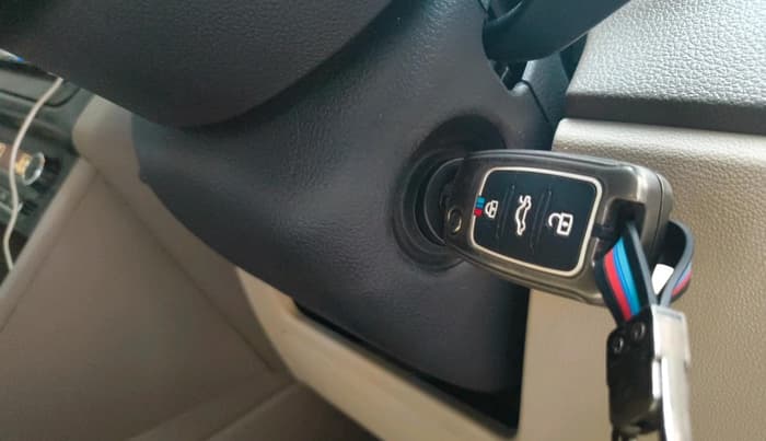 2015 Skoda Rapid 1.5 TDI CR ELEGANCE AT, Diesel, Automatic, 1,88,337 km, interior