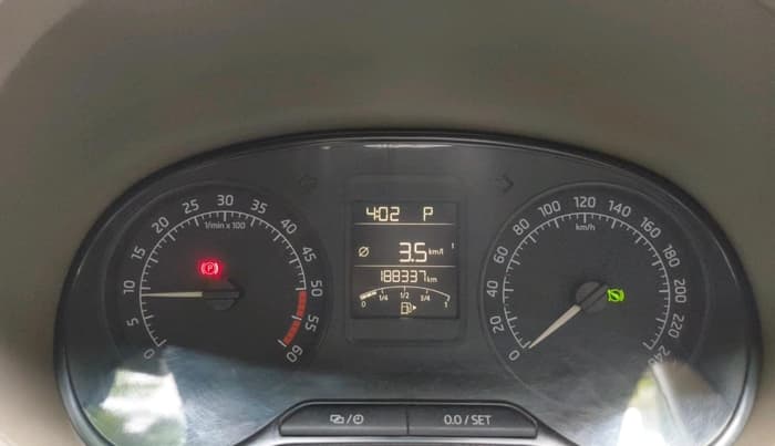 2015 Skoda Rapid 1.5 TDI CR ELEGANCE AT, Diesel, Automatic, 1,88,337 km, interior