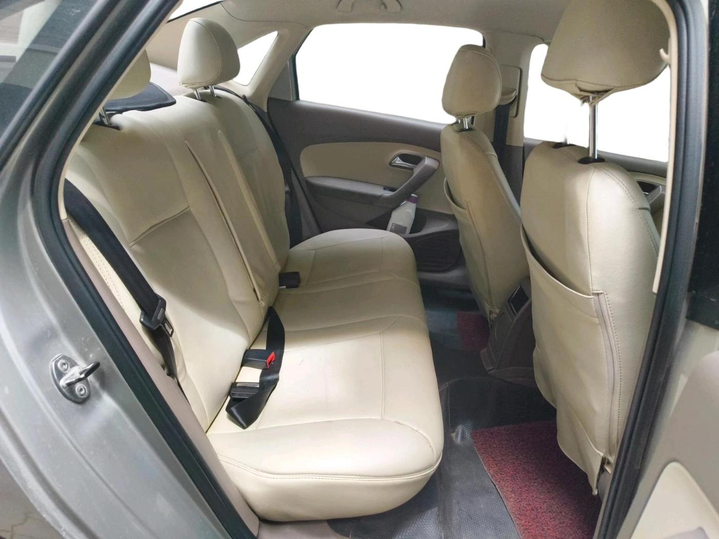 2015 Skoda Rapid 1.5 TDI CR ELEGANCE AT, Diesel, Automatic, 1,90,120 km, interior