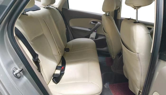 2015 Skoda Rapid 1.5 TDI CR ELEGANCE AT, Diesel, Automatic, 1,88,337 km, interior
